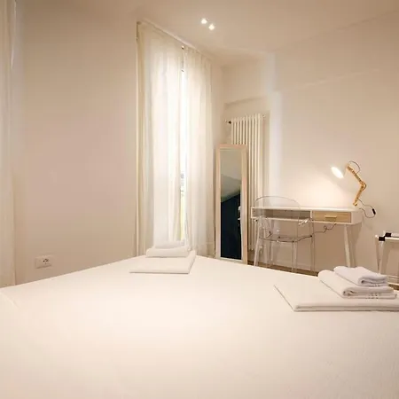 Del Riccio Home, In The Heart Of The City Bologna Exterior photo